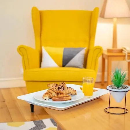 The Reek At The Harbour Mills By Shortstays ווסטפורט