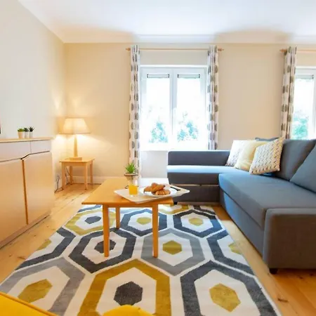 דירה The Reek At The Harbour Mills By Shortstays