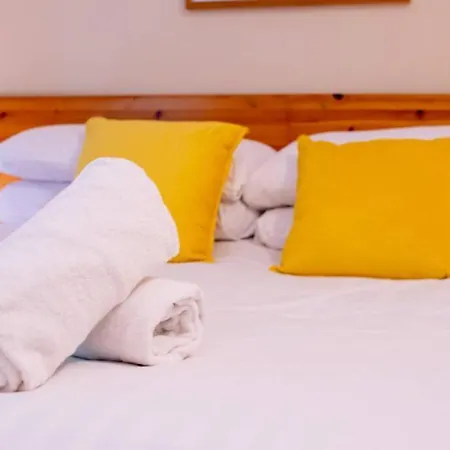 Apartment The Reek At The Harbour Mills By Shortstays Westport